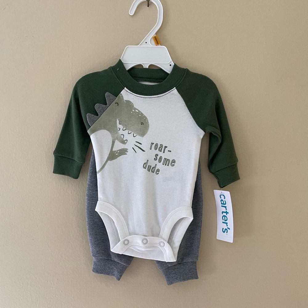 Carter's Dinosaur 2-piece set